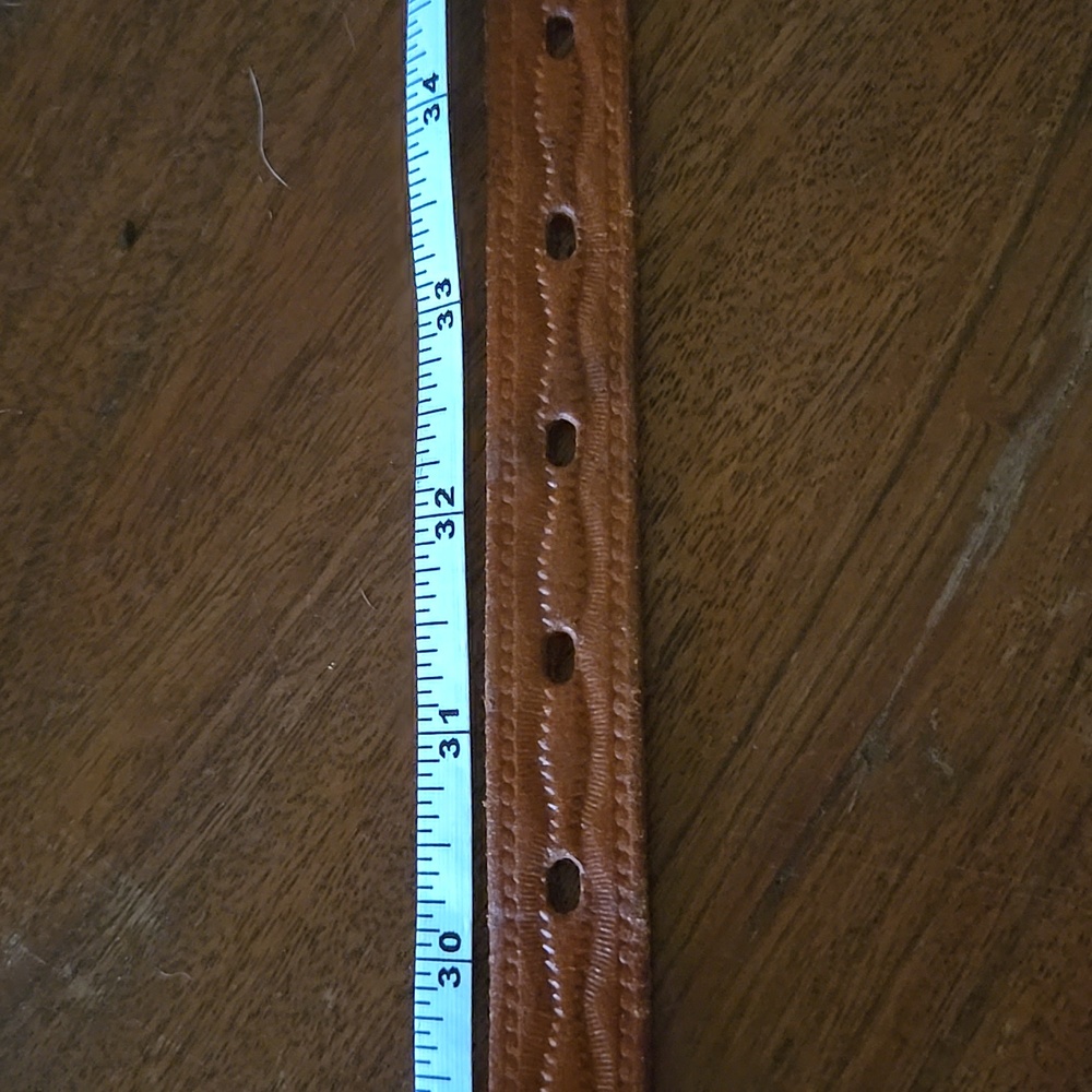 VINTAGE Southwestern Beaded Leather Belt - Merry Christmas - Picture 8 of 8